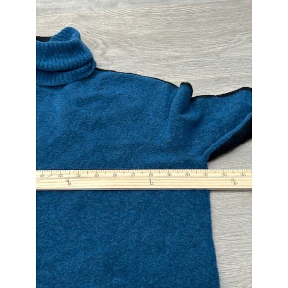 Athleta Womens Sweater Colorblock Turtleneck Merino Wool Blue Black Size XS‎ - Picture 7 of 9